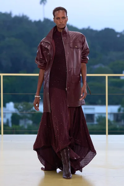 Look 6
